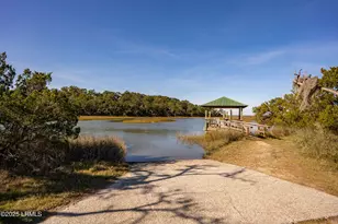 210 Old Plantation Dr W, Beaufort, SC 29907 - Photo 77