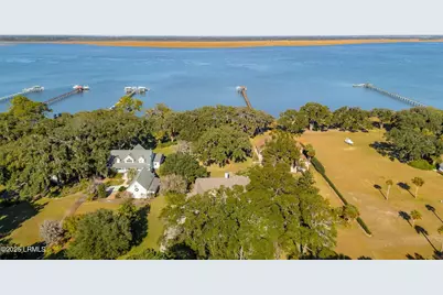 210 Old Plantation Drive W, Beaufort, SC 29907 - Photo 3