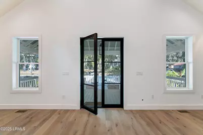 1013 11th Street, Port Royal, SC 29935 - Photo 5