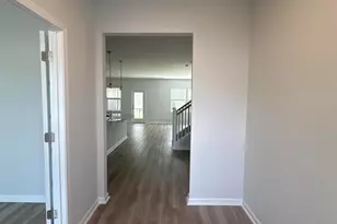 1083 Danner Dr, Bluffton, SC 29909 - Photo 7