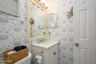 45 Folly Field Rd, Hilton Head, SC 29928 - Photo 31