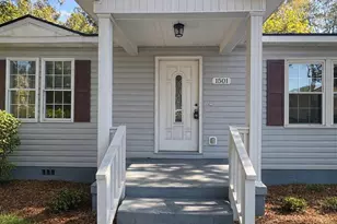 1501 Hogarth St, Beaufort, SC 29902 - Photo 3