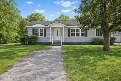 1501 Hogarth Street, Beaufort, SC 29902 - Photo 1