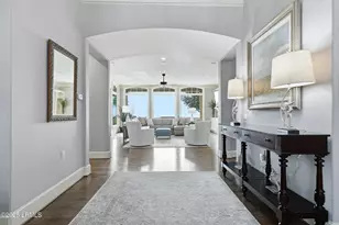 16 Planters Row, Hilton Head, SC 29928 - Photo 13