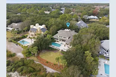 16 Planters Row, Hilton Head, SC 29928 - Photo 9