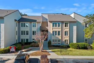 4 Braddock Bluff Dr, Hilton Head, SC 29928 - Photo 3