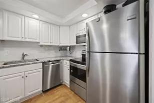 4 Braddock Bluff Dr, Hilton Head, SC 29928 - Photo 25