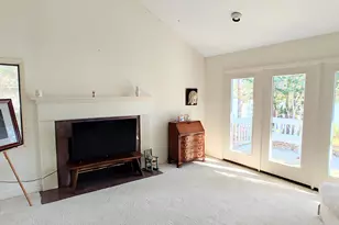 197 Pleasant Point Dr, Beaufort, SC 29907 - Photo 17