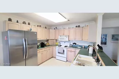 197 Pleasant Point Drive, Beaufort, SC 29907 - Photo 11