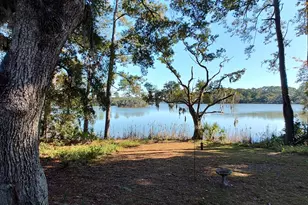 197 Pleasant Point Dr, Beaufort, SC 29907 - Photo 7