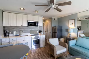 40 Folly Field, Hilton Head, SC 29928 - Photo 7