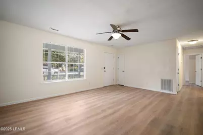 22 Robin Way, Beaufort, SC 29907 - Photo 9