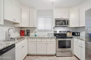 663 William Hilton Pkwy, Hilton Head Island, SC 29928 - Photo 11