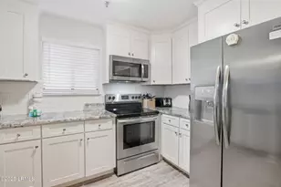 663 William Hilton Pkwy, Hilton Head Island, SC 29928 - Photo 9