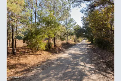 19 Oakhurst Road, Seabrook, SC 29940 - Photo 5