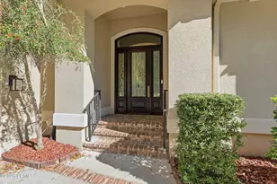 8 Queens Way, Hilton Head, SC 29928 - Photo 5