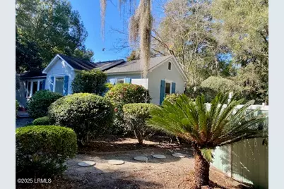 2301 Hermitage Road, Beaufort, SC 29902 - Photo 1