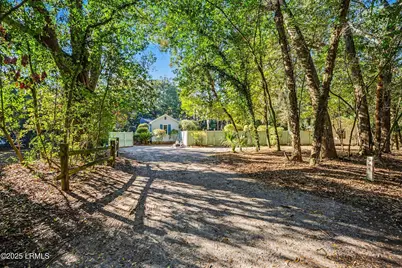 2301 Hermitage Road, Beaufort, SC 29902 - Photo 35