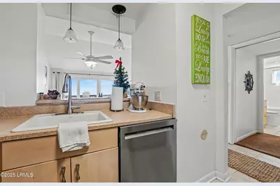 731 N Hampton Court #731, Ladys Island, SC 29920 - Photo 15