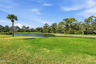 108 N Sea Pines Dr, Hilton Head Island, SC 29928 - Photo 23