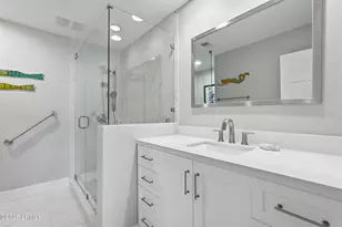 108 N Sea Pines Dr, Hilton Head Island, SC 29928 - Photo 11