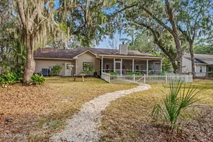 183 Brickyard Point Rd S, Beaufort, SC 29907 - Photo 33