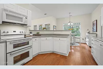 183 Brickyard Point Road S, Beaufort, SC 29907 - Photo 15