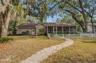 183 Brickyard Point Rd S, Beaufort, SC 29907 - Photo 43