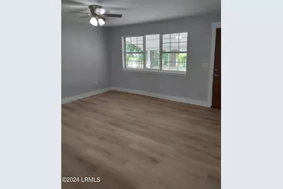 8 Red Oak Drive, Beaufort, SC 29907 - Photo 5