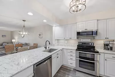 200 Colonnade Club #181, Hilton Head, SC 29928 - Photo 1