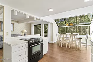 125 Shipyard Dr, Hilton Head Island, SC 29928 - Photo 9