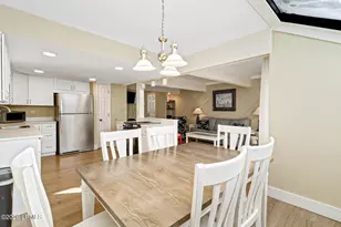 125 Shipyard Dr, Hilton Head Island, SC 29928 - Photo 9