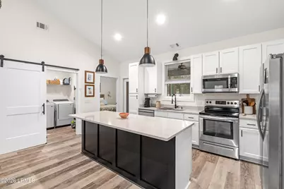 18 Avalon Drive, Beaufort, SC 29907 - Photo 3