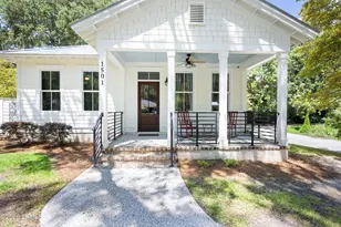 1501 Lafayette St, Beaufort, SC 29902 - Photo 3