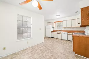 104 Island Pines Dr, Port Royal, SC 29935 - Photo 9