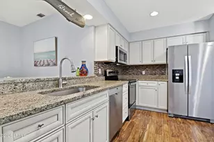 21 Lake Forest Dr, Hilton Head, SC 29928 - Photo 5