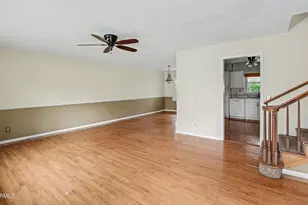 806 Elizabeth Ln, Beaufort, SC 29902 - Photo 3