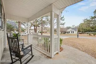 15 Mary Elizabeth Dr, Beaufort, SC 29907 - Photo 5