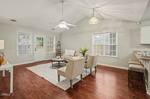 15 Mary Elizabeth Dr, Beaufort, SC 29907 - Photo 7