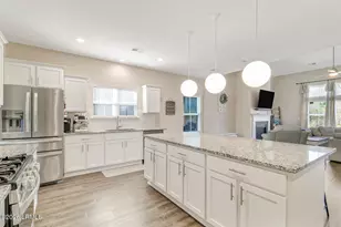 113 Grovewood Dr, Bluffton, SC 29910 - Photo 9