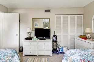 42 S Forest Beach Dr, Hilton Head, SC 29928 - Photo 15