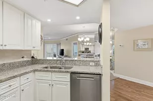 63 Ocean Ln, Hilton Head Island, SC 29928 - Photo 11