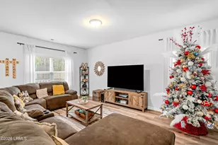 155 Chestnut St, Beaufort, SC 29906 - Photo 9