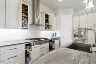 347 Broadview Dr, Ridgeland, SC 29936 - Photo 15