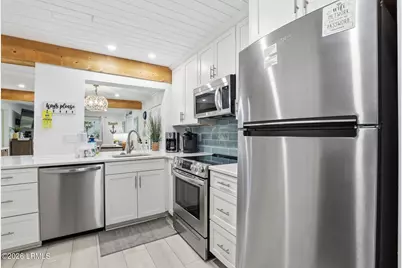 3 Cedar Reef #E101, Harbor Island, SC 29920 - Photo 7