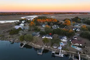 1820 Carolina Ave, Beaufort, SC 29906 - Photo 9