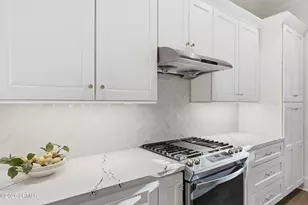 22 River Dr, Beaufort, SC 29907 - Photo 11