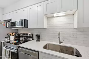 156 Dillon Rd, Hilton Head Island, SC 29926 - Photo 13