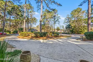212 Whiteoaks Cir, Bluffton, SC 29910 - Photo 5