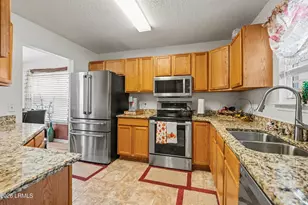 29 Pelican Cir, Beaufort, SC 29906 - Photo 7